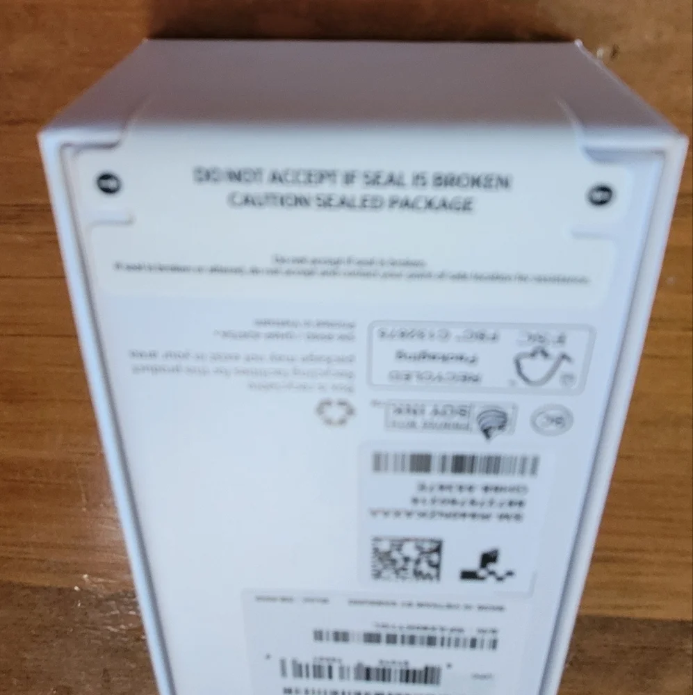 Samsung Galaxy Watch 6, 44mm, Graphite, BT - New and Sealed